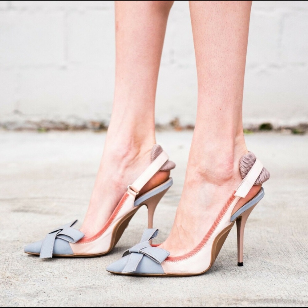 No. 21 Bow Topped Pumps with Fluorescent Tape